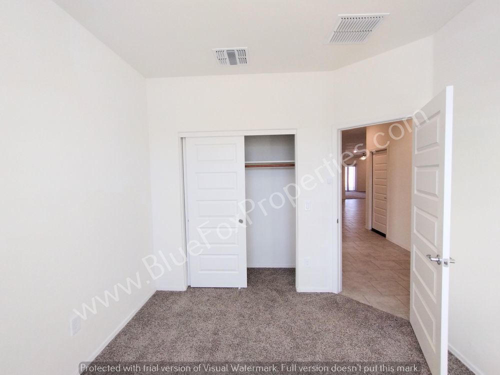 10223 N Crooked Peak Trl property image