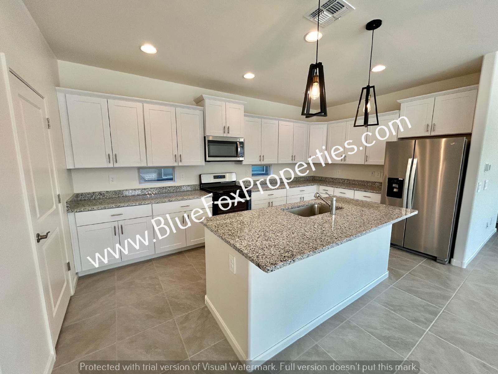 7831 S Walnutview Dr property image