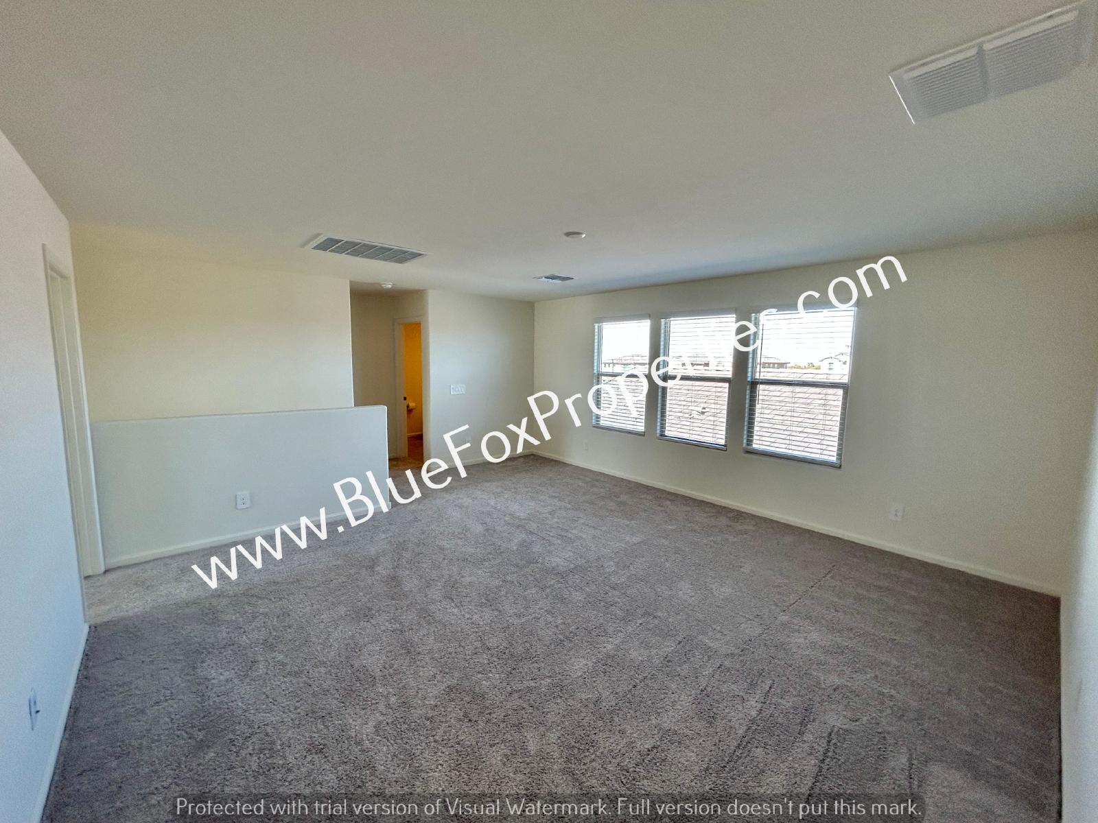 7831 S Walnutview Dr property image