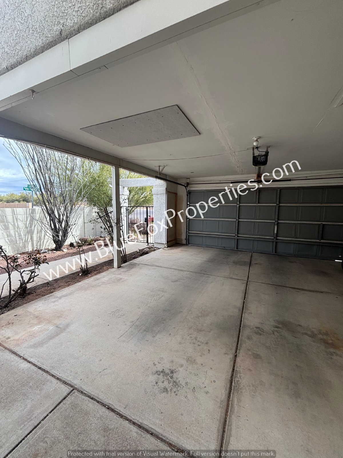 8675 N Lyra Ln property image
