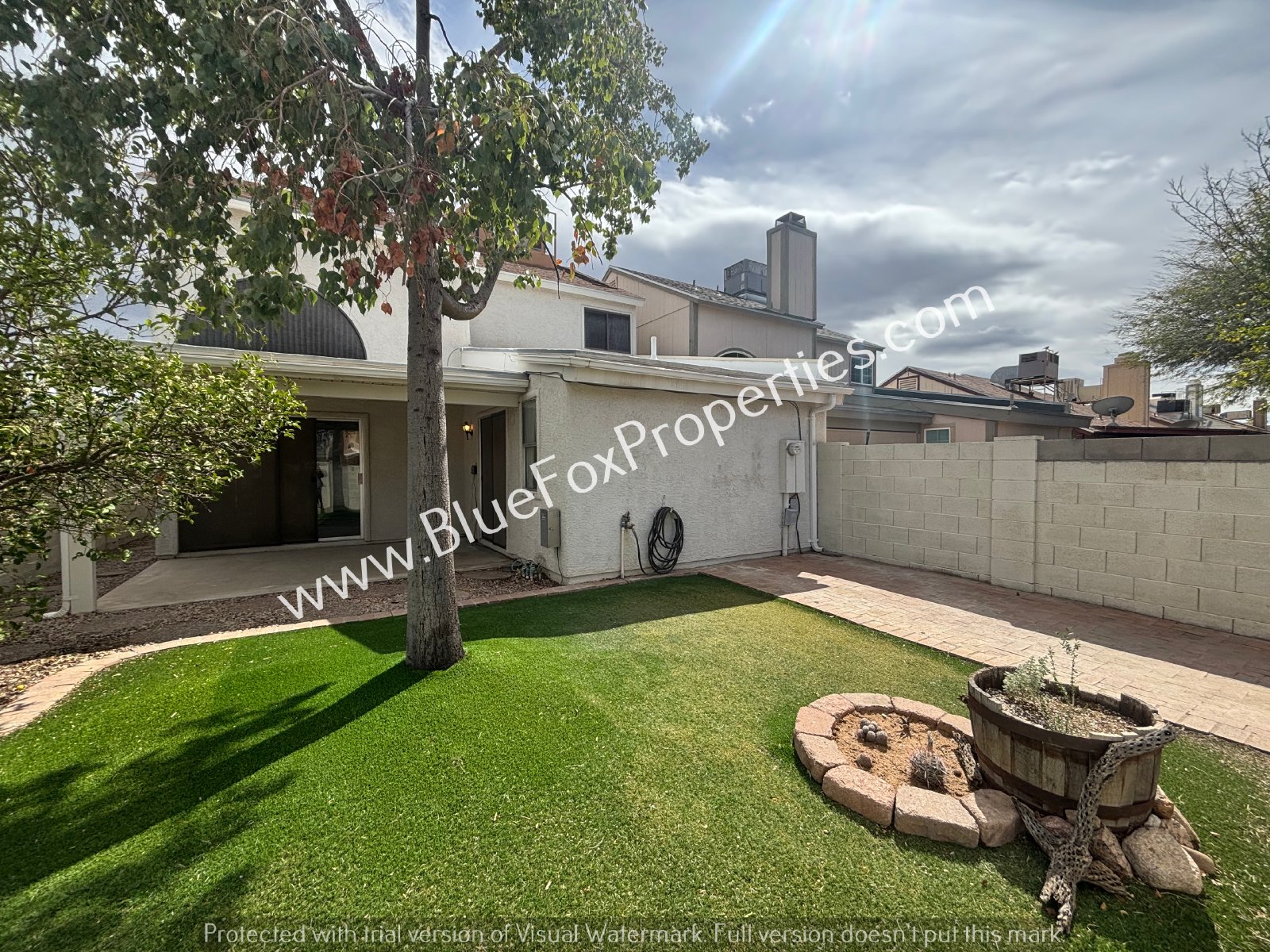 8675 N Lyra Ln property image