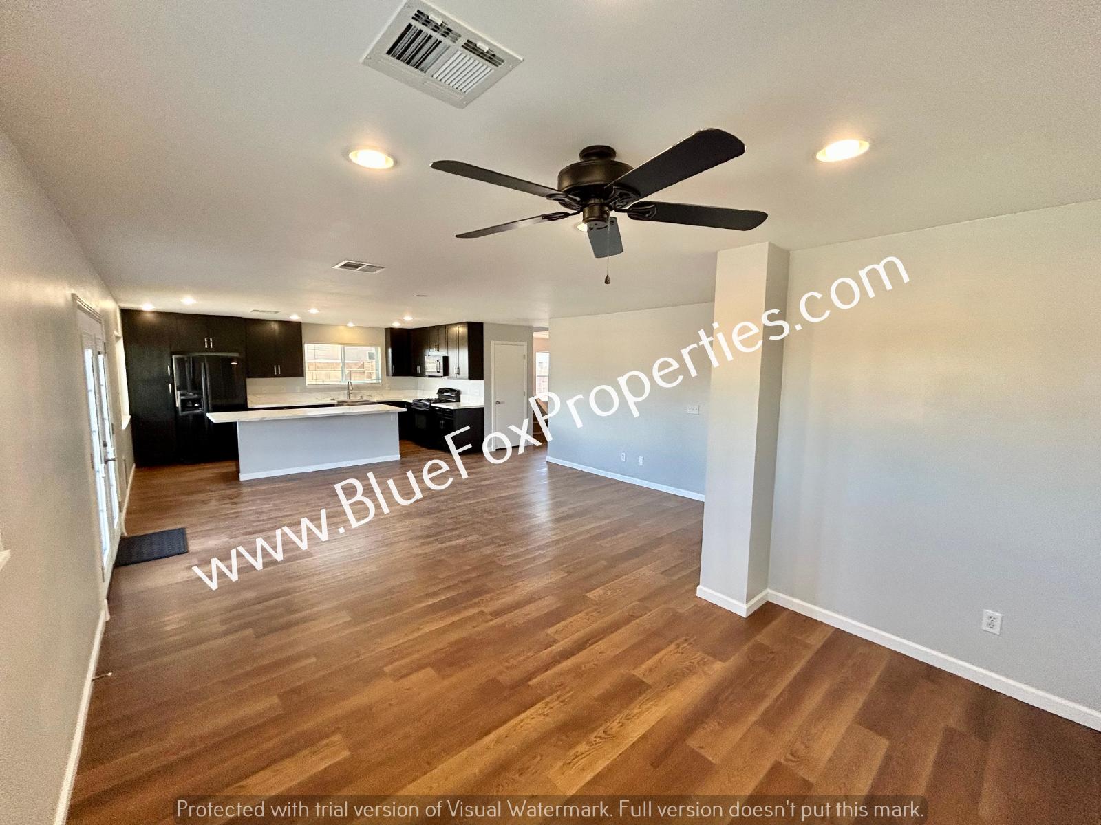 10066 N Blue Crossing Way property image