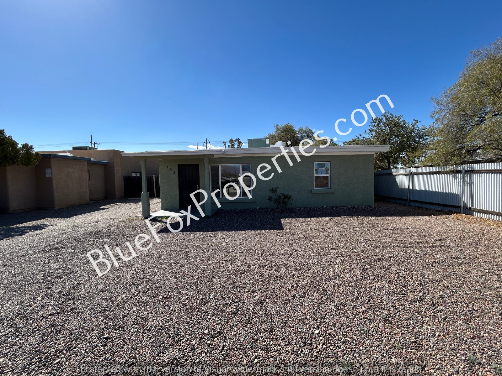 Adorable 2 bedroom 1 bath home just minutes from the UofA! property image