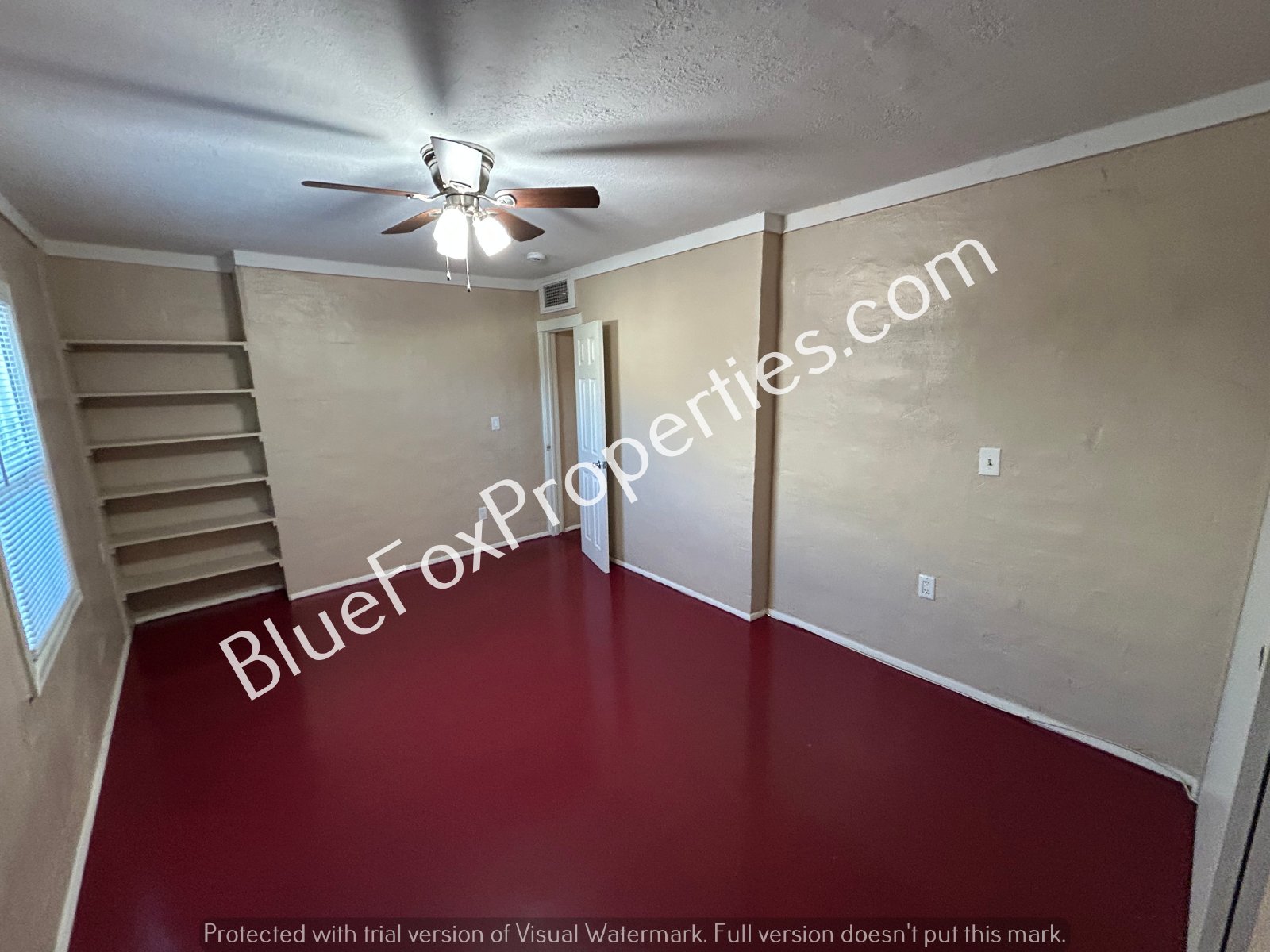 Adorable 2 bedroom 1 bath home just minutes from the UofA! property image