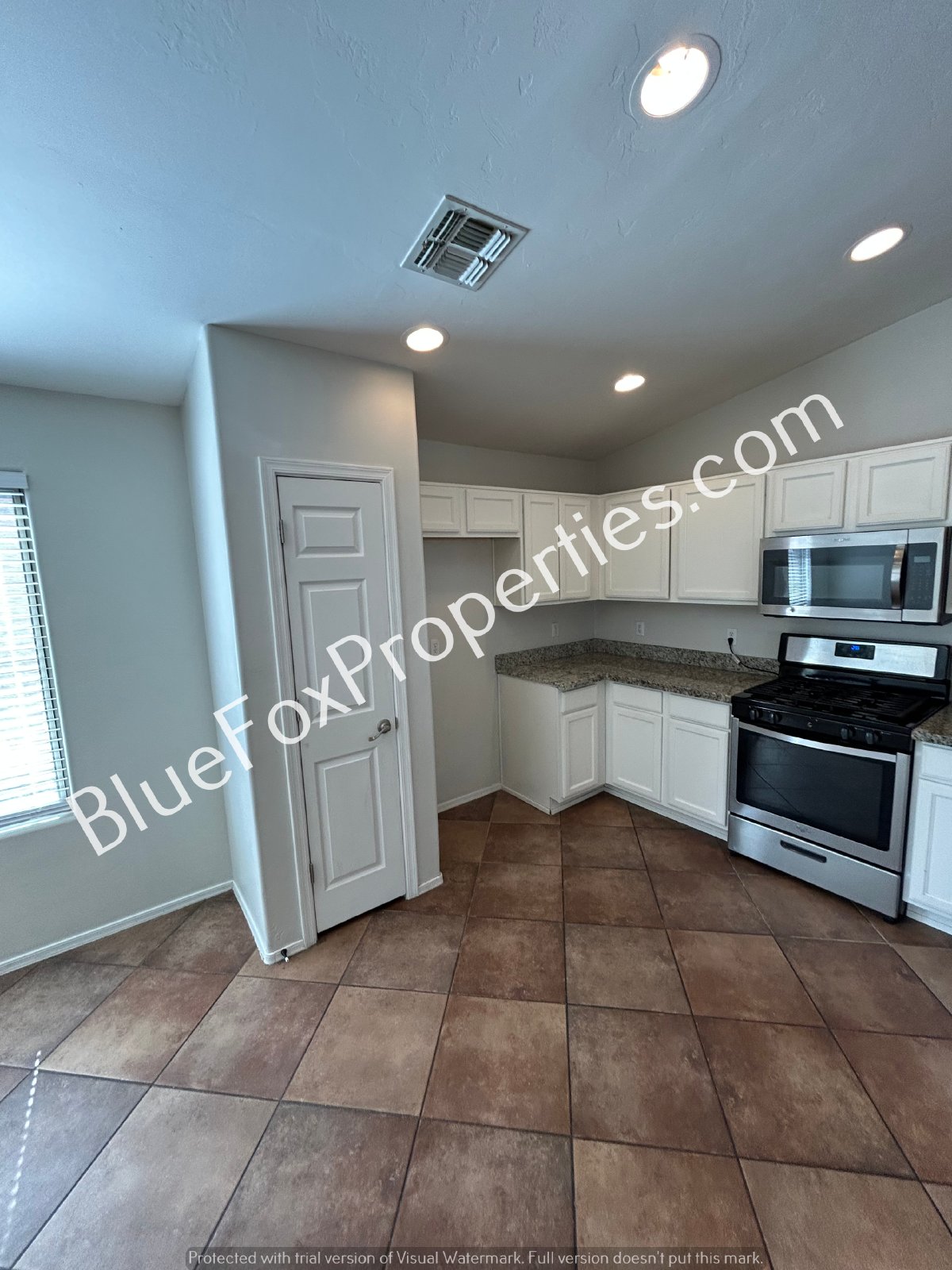 Stunning 4 bedroom WILL GO FAST! property image
