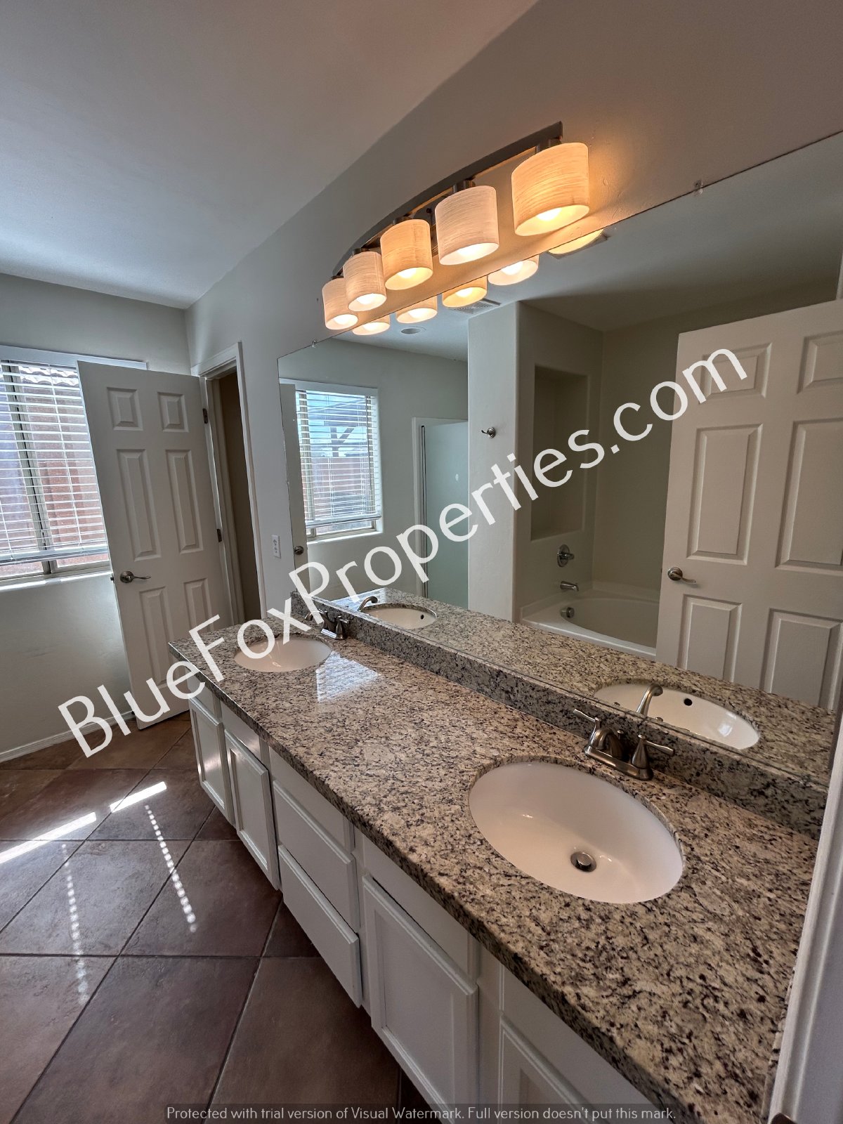 Stunning 4 bedroom WILL GO FAST! property image