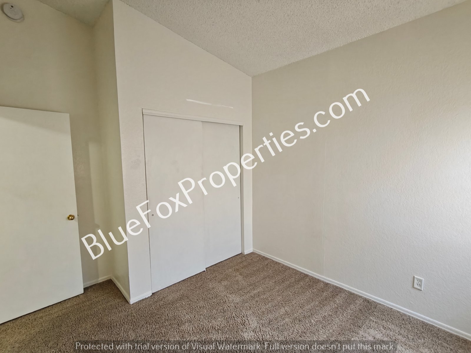 1643 W Denning Court property image