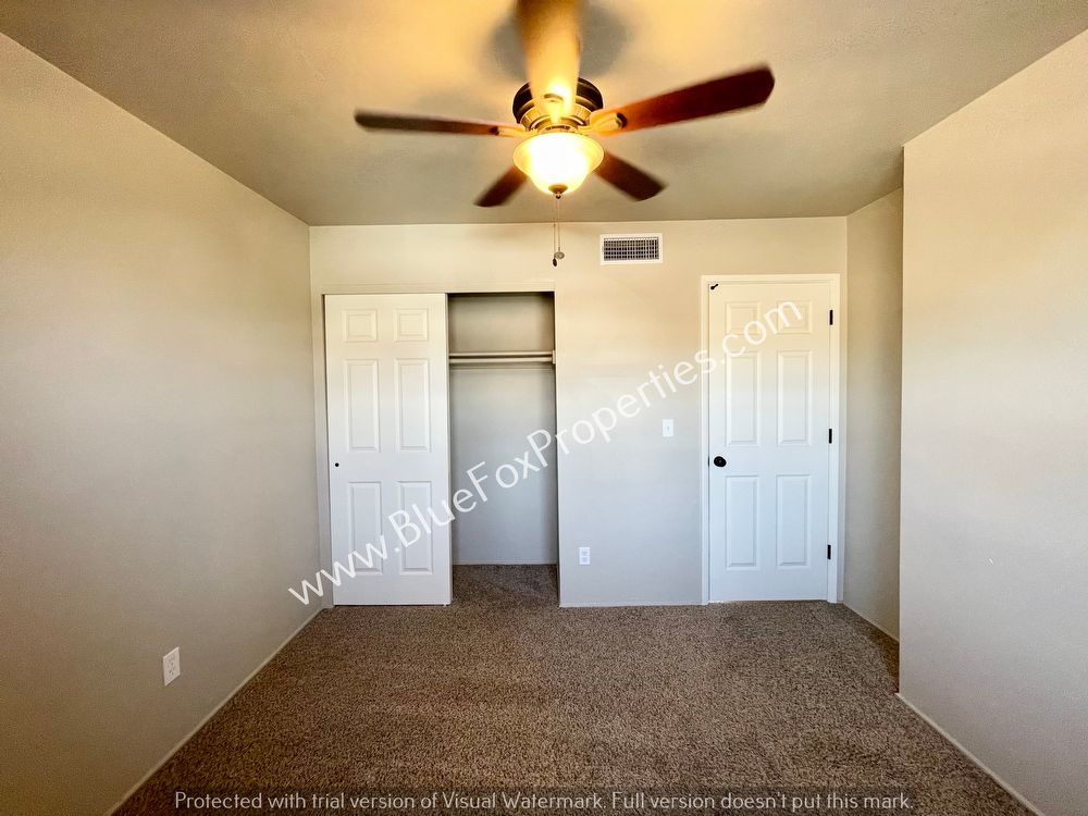 9512 E 29th St property image