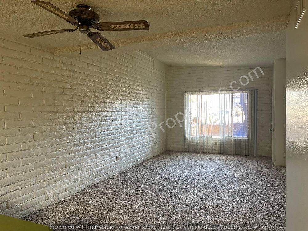 817 N Camino Seco property image