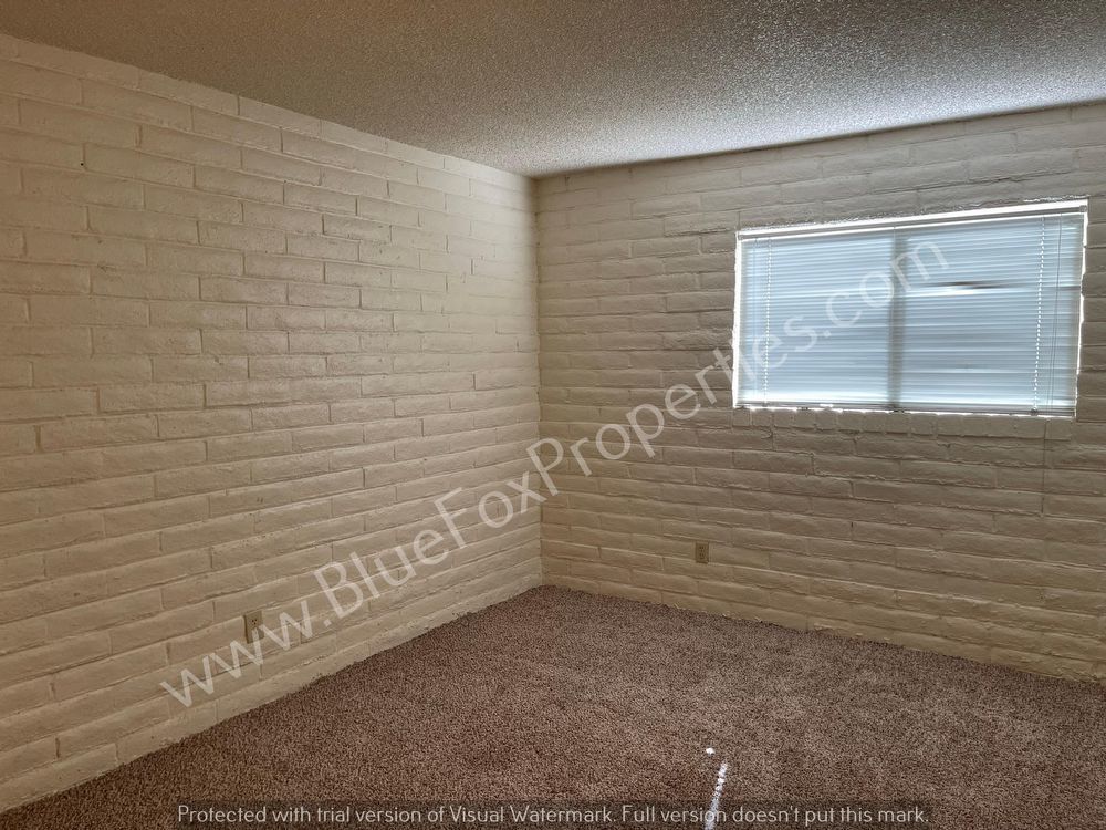 817 N Camino Seco property image