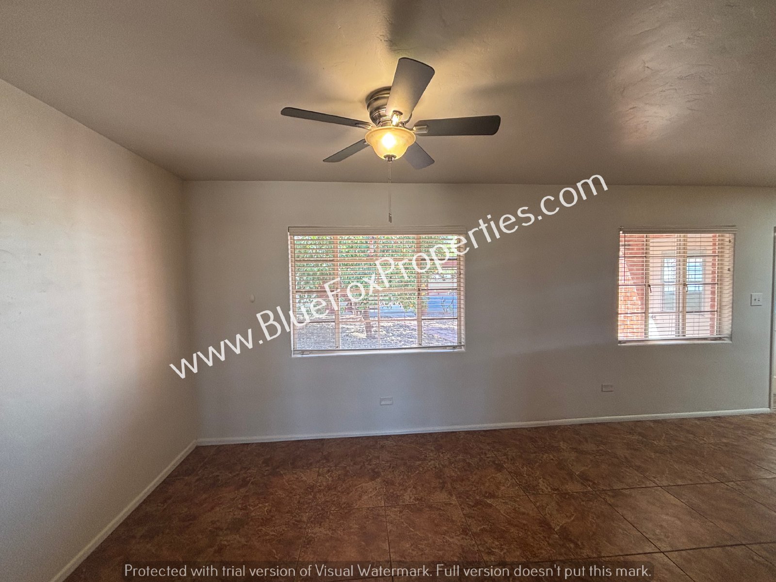 4438 E Elmwood St property image