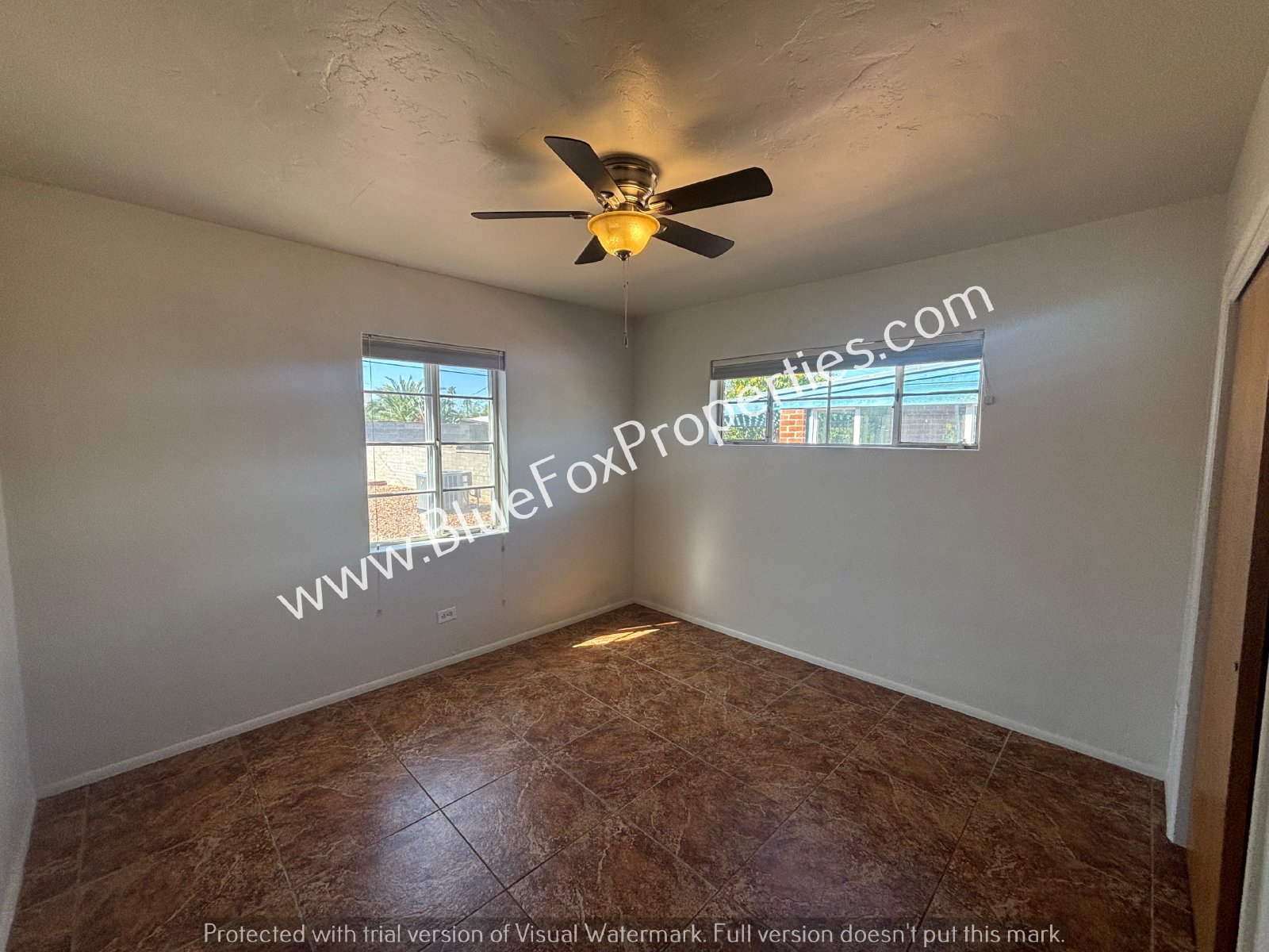 4438 E Elmwood St property image