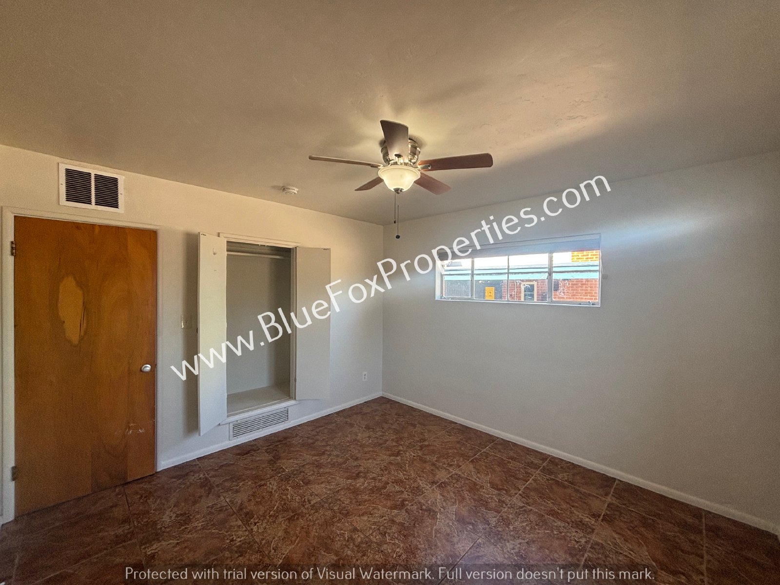 4438 E Elmwood St property image