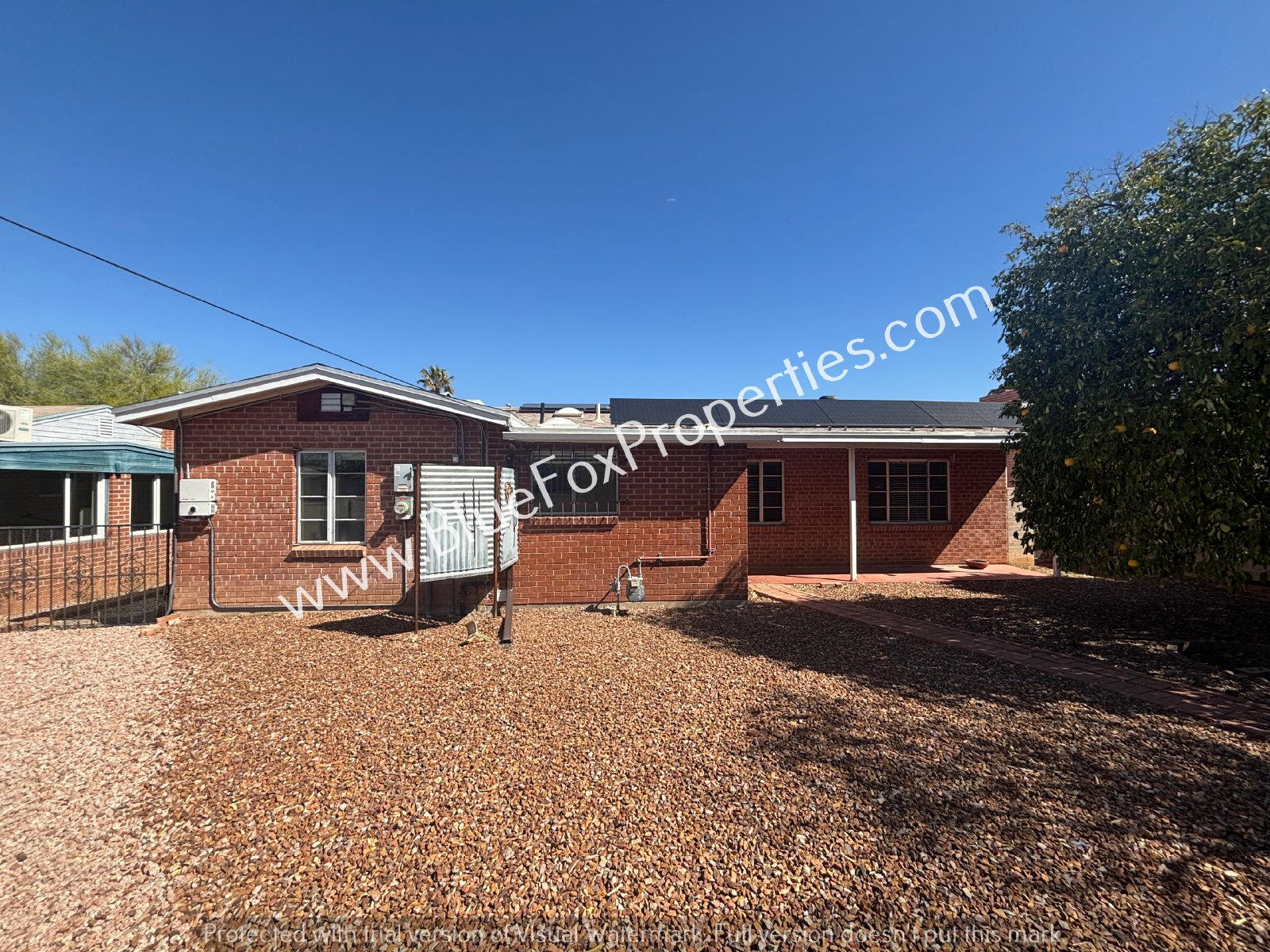 4438 E Elmwood St property image