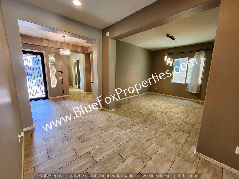 1072 W Rock Daisy Ln property image
