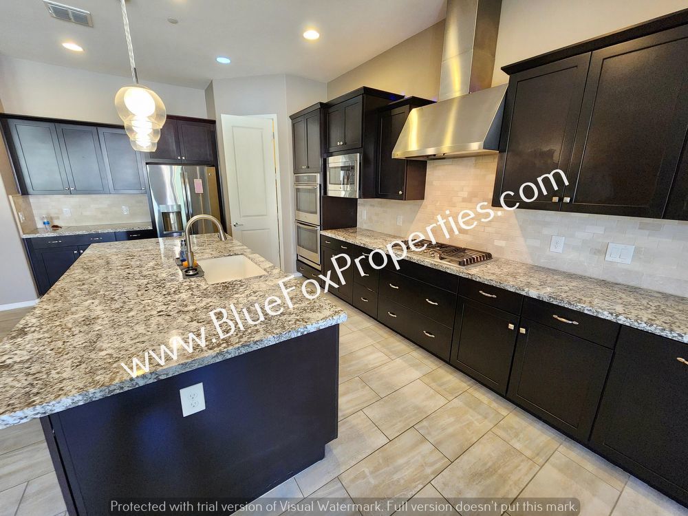 1072 W Rock Daisy Ln property image