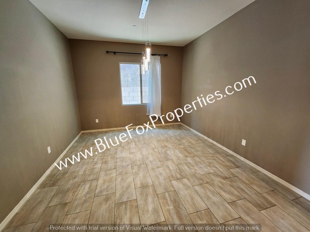 1072 W Rock Daisy Ln property image