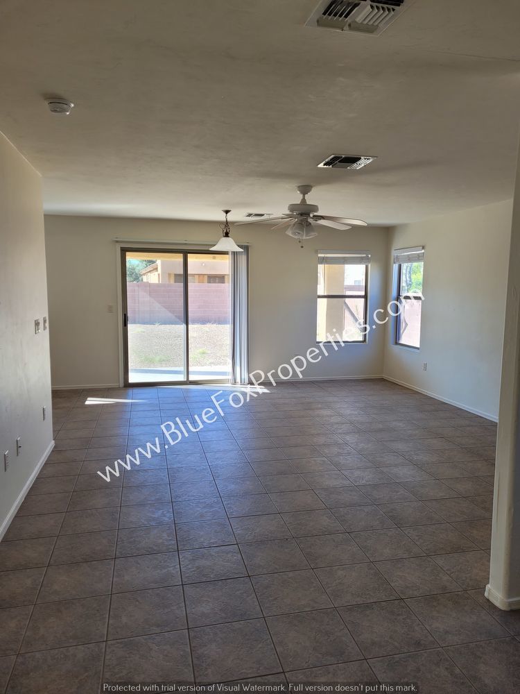 11917 W Heyburn Dr property image