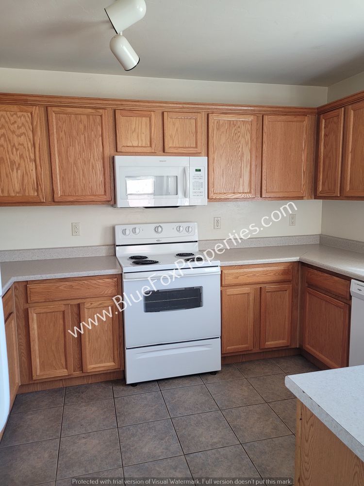 11917 W Heyburn Dr property image