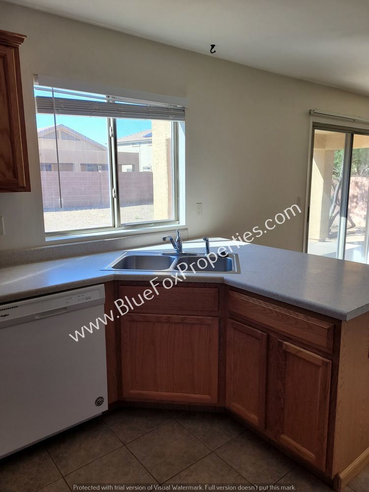 11917 W Heyburn Dr property image