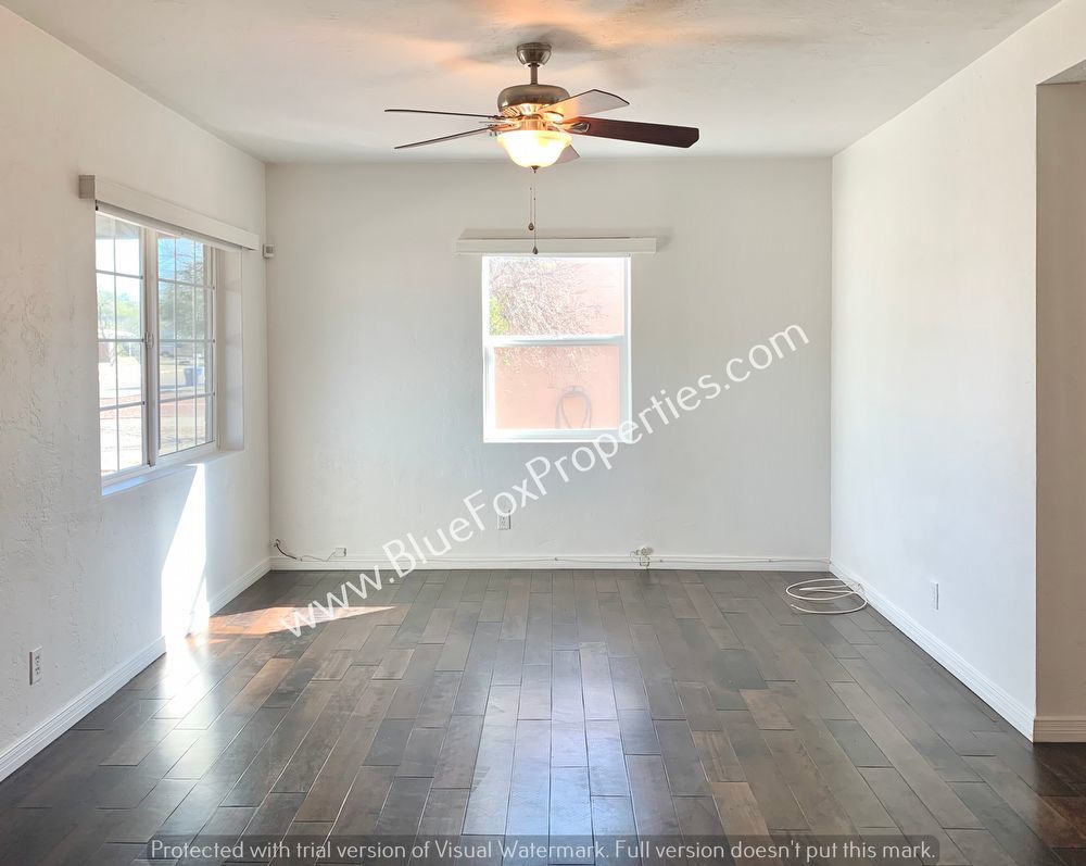1510 E Silver St property image