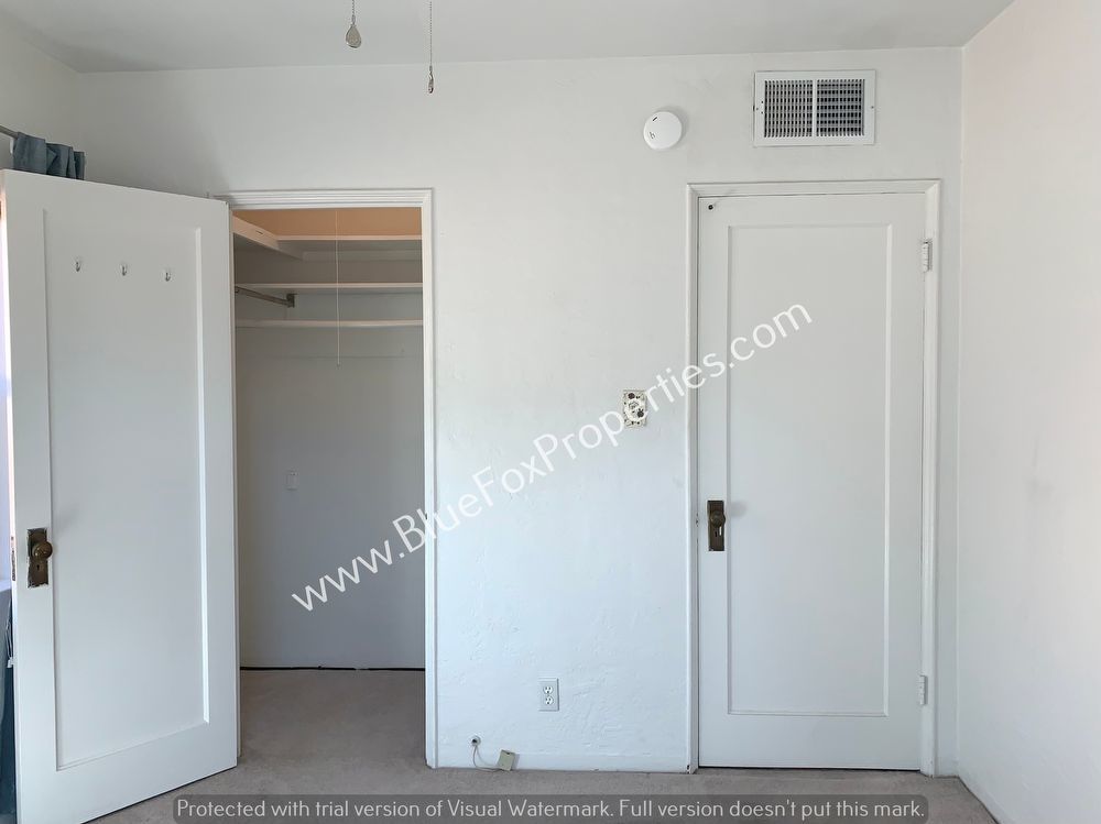 1510 E Silver St property image