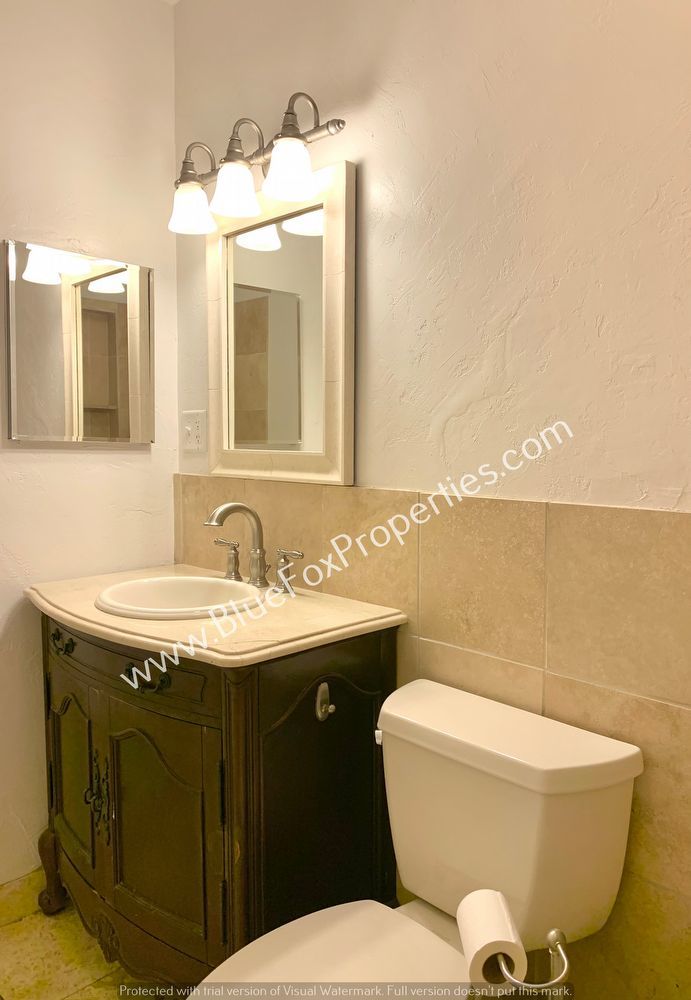 1510 E Silver St property image
