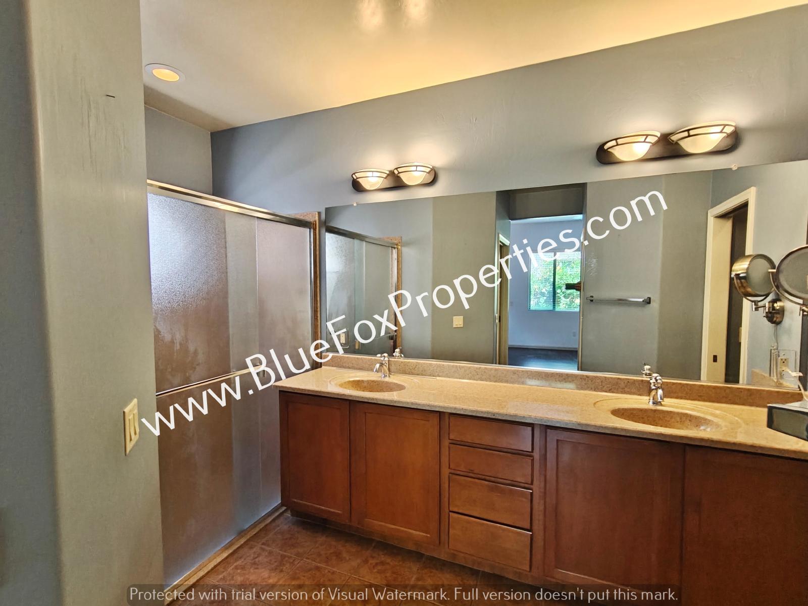 12785 N Seacliff Pl property image