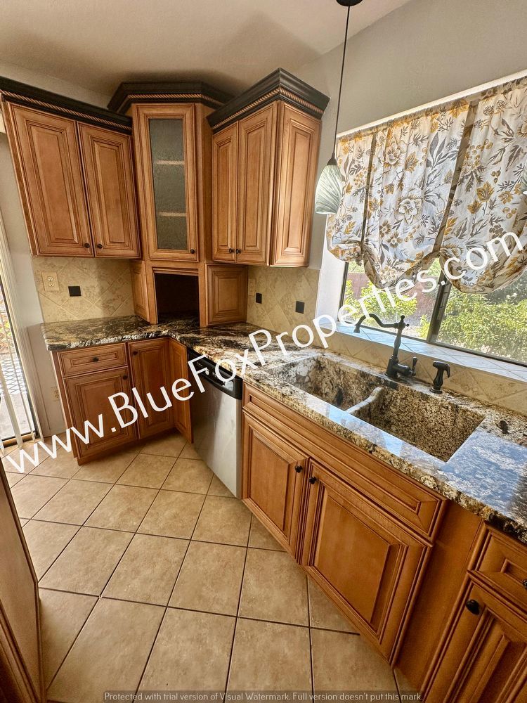 5262 W Bobwhite Way property image