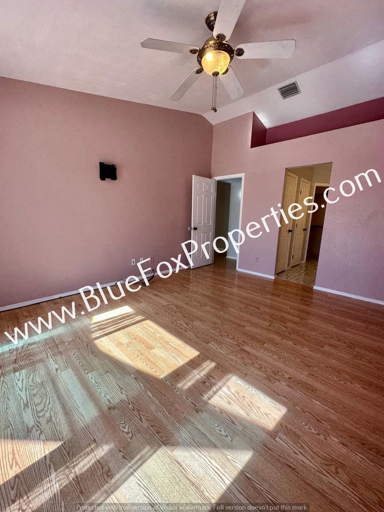 5262 W Bobwhite Way property image