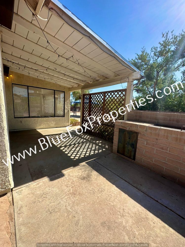 5262 W Bobwhite Way property image