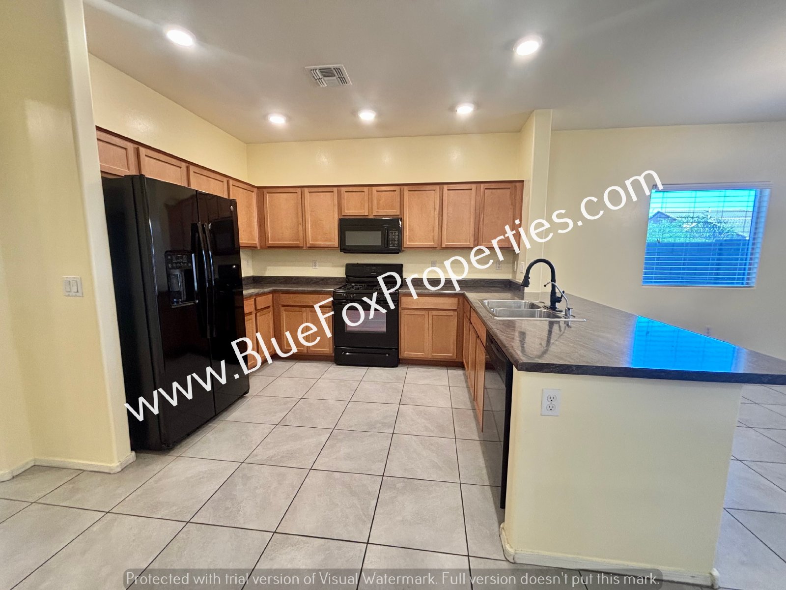 12183 E Metz Dr property image