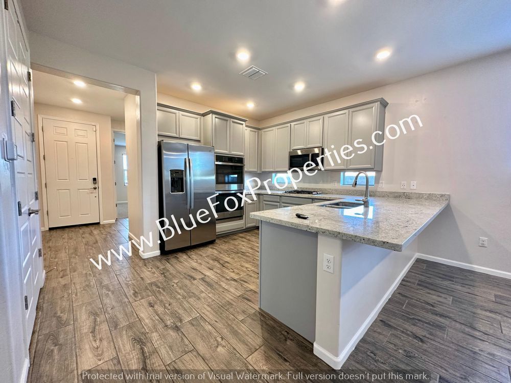 8073 S Jaeger Pl property image