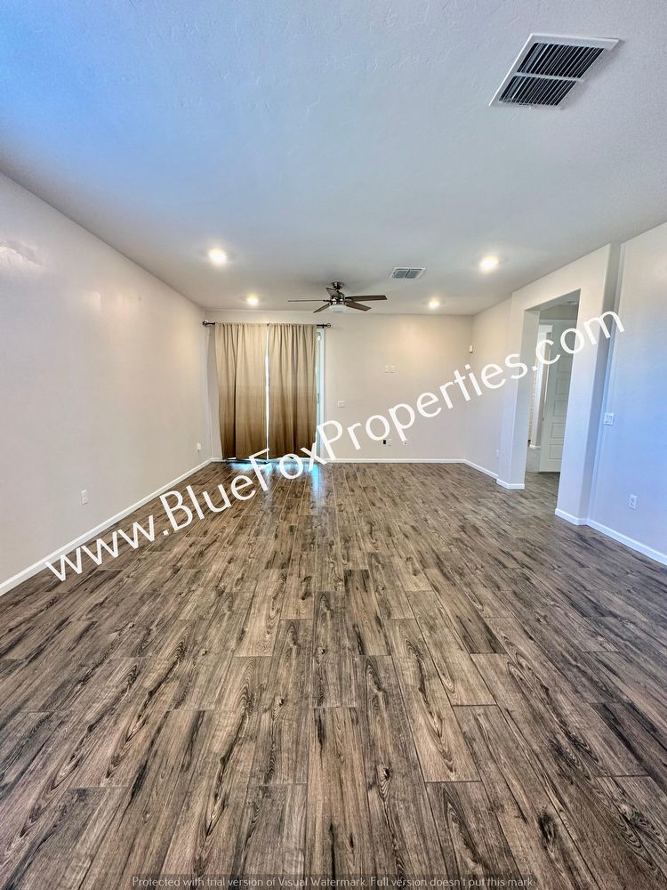 8073 S Jaeger Pl property image