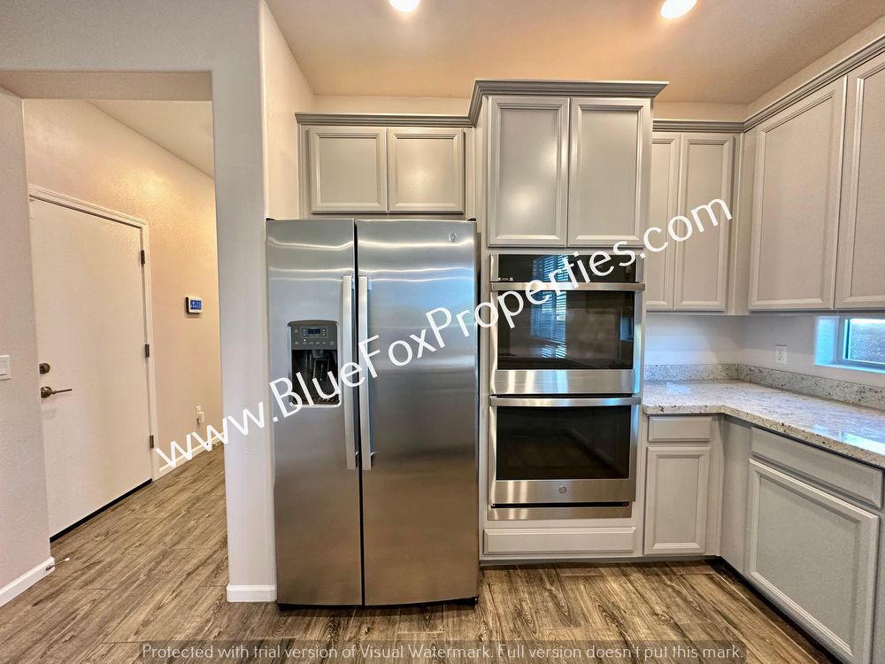 8073 S Jaeger Pl property image