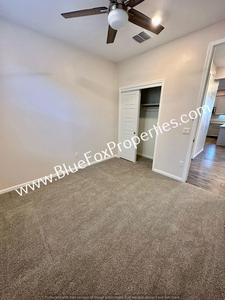 8073 S Jaeger Pl property image