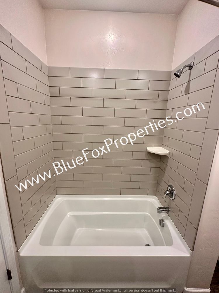 8073 S Jaeger Pl property image