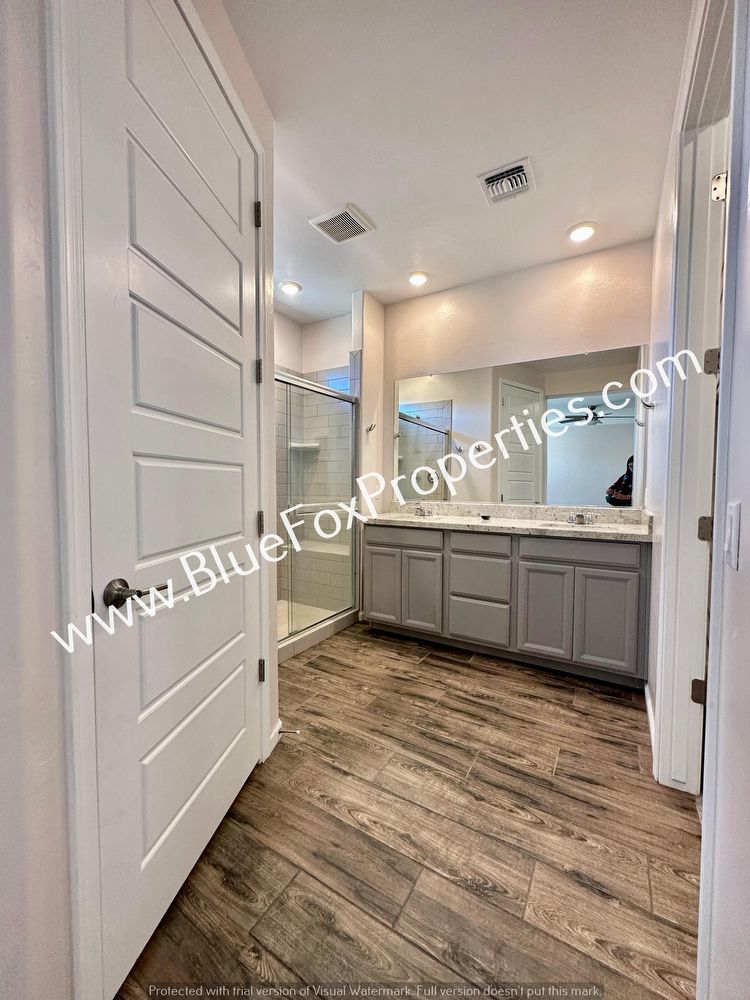 8073 S Jaeger Pl property image