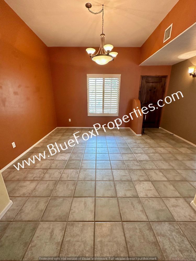 4814 N Castle Ridge Road property image