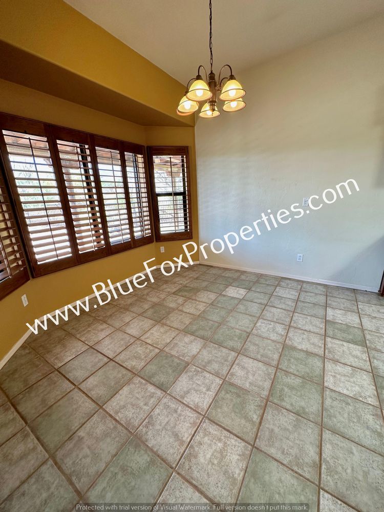 4814 N Castle Ridge Road property image