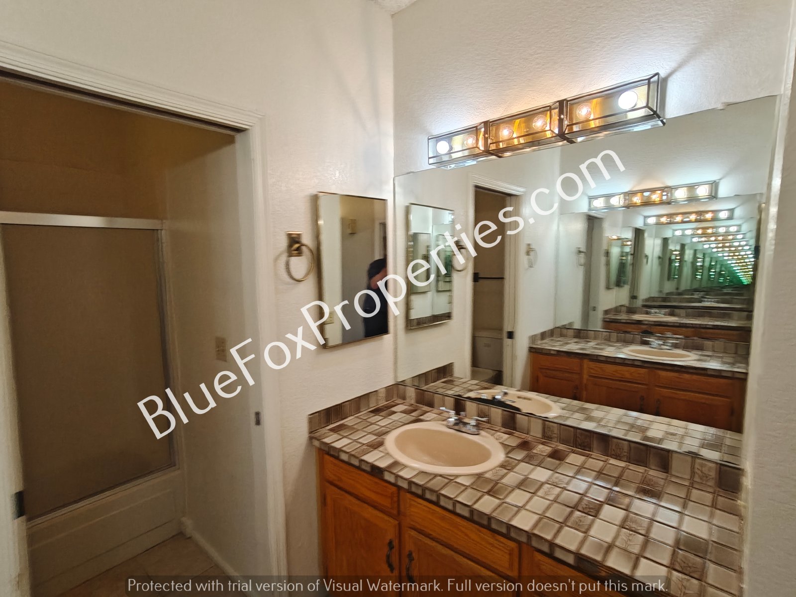 2740 N Malibu Dr property image