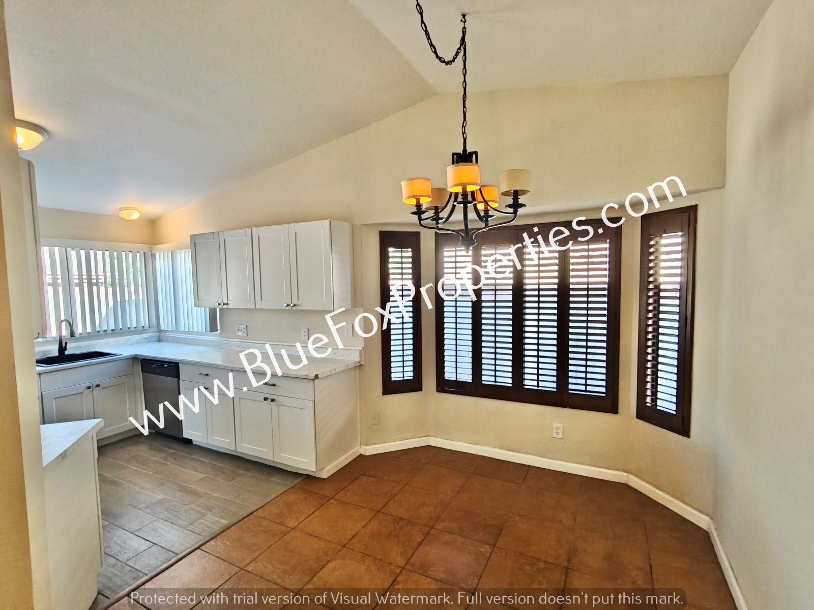 2540 W Falbrook Way property image