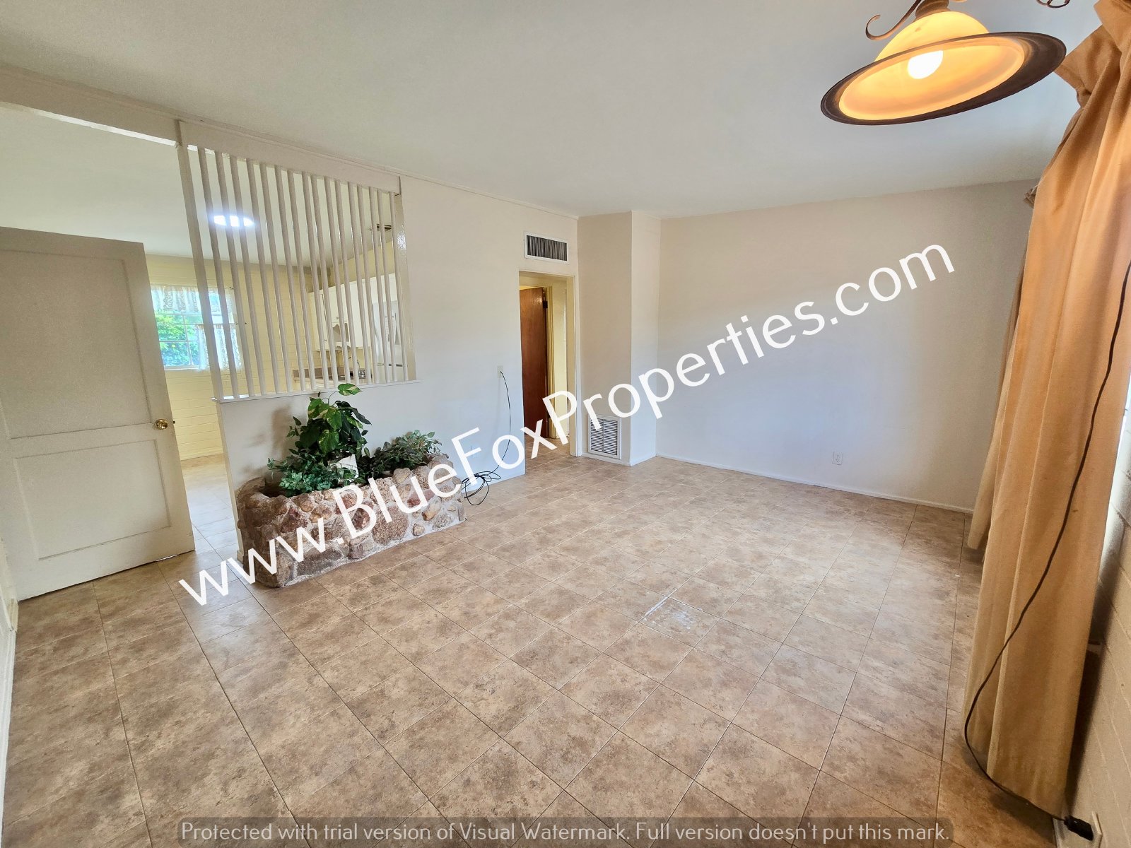 3240 E Halcyon Pl property image