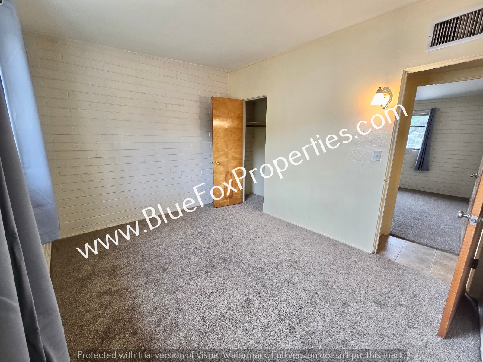 3240 E Halcyon Pl property image