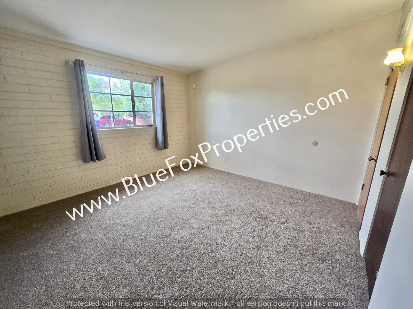 3240 E Halcyon Pl property image