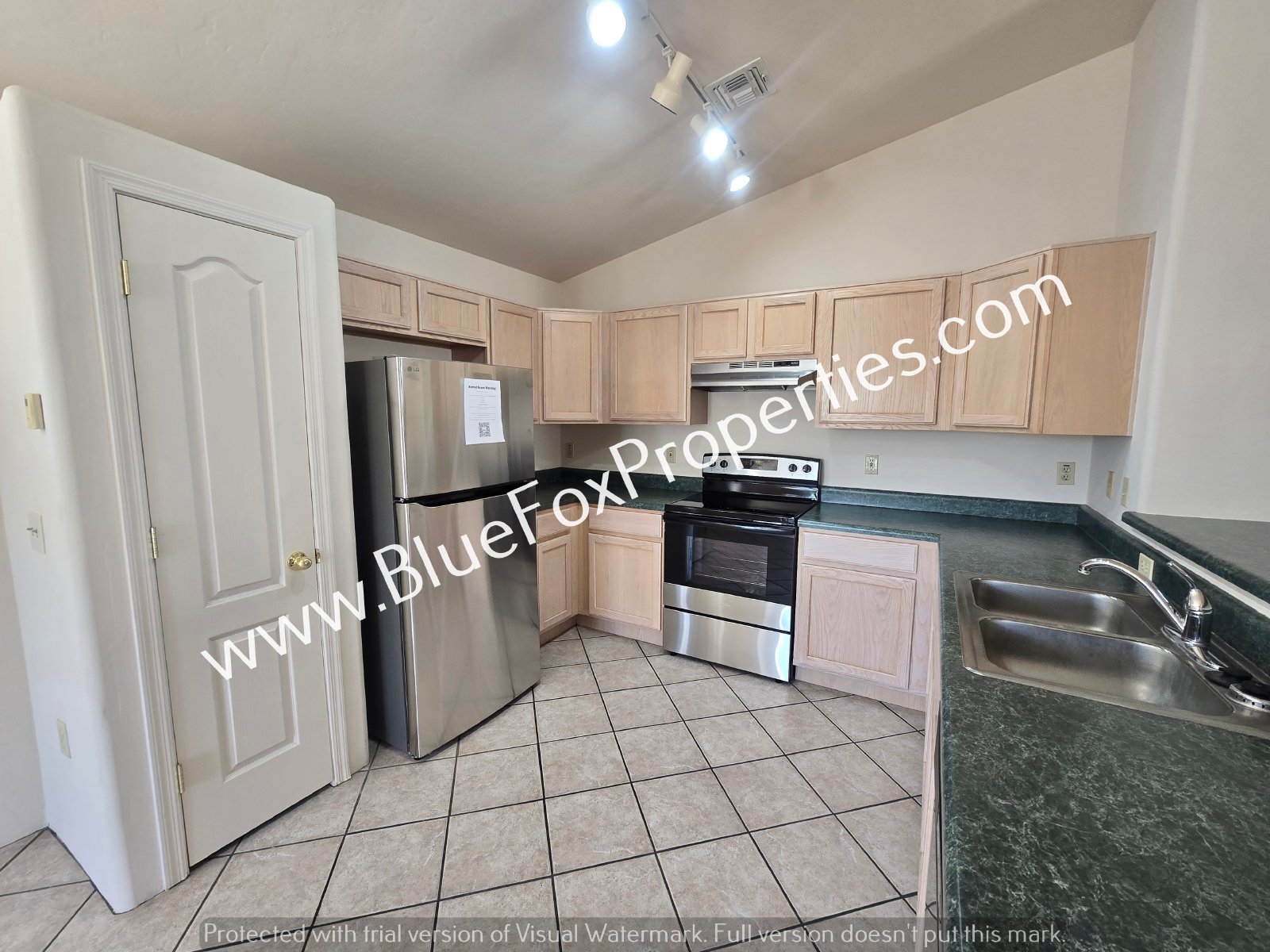 2204 W Silver River Way property image