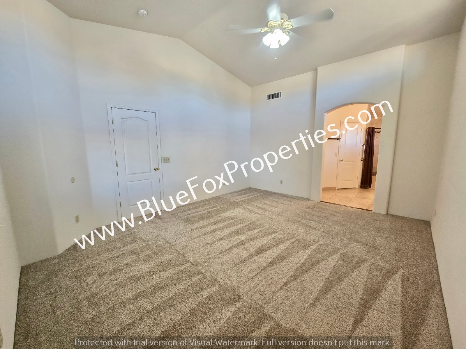 2204 W Silver River Way property image
