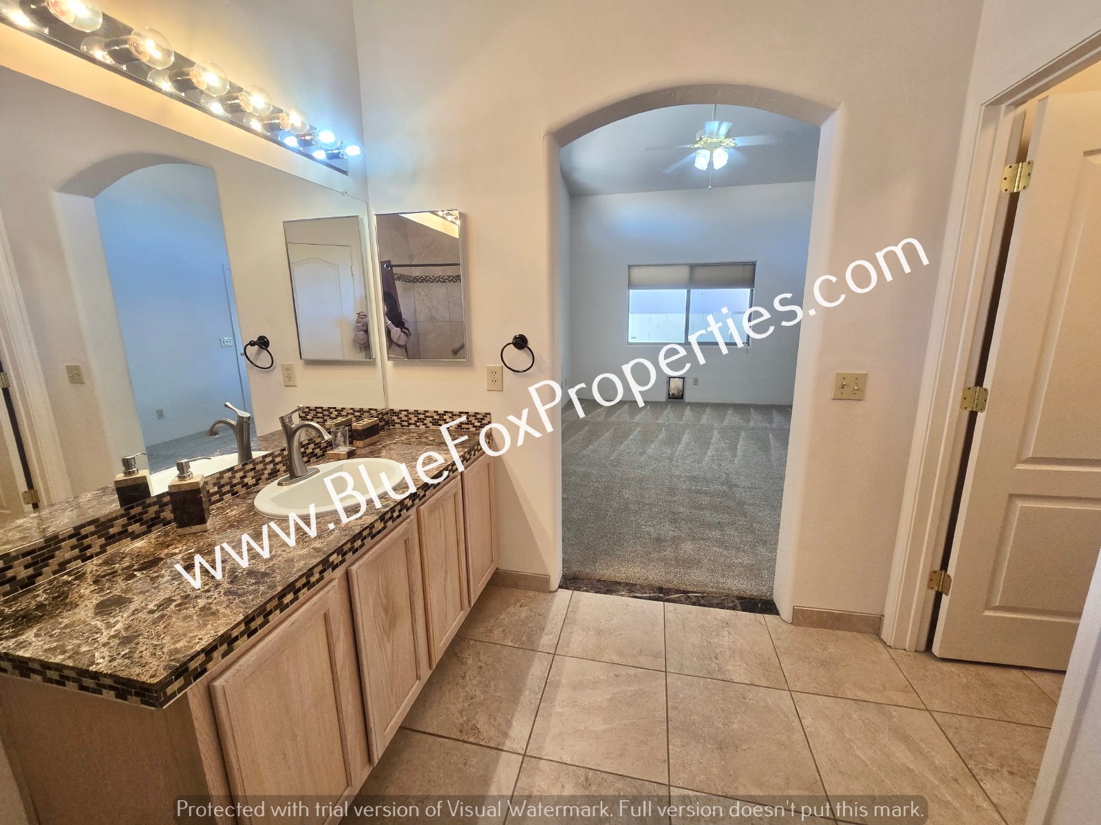 2204 W Silver River Way property image