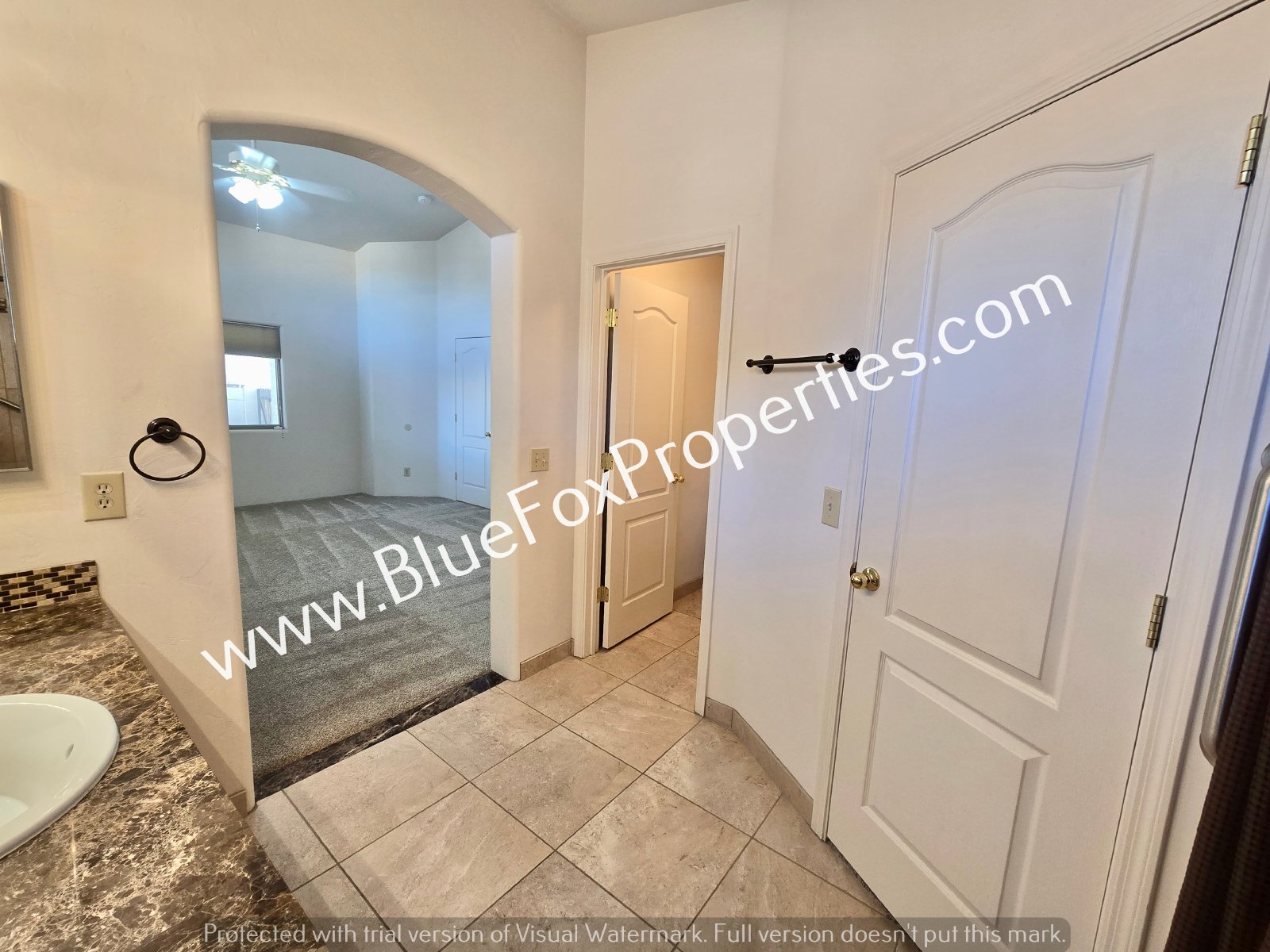 2204 W Silver River Way property image