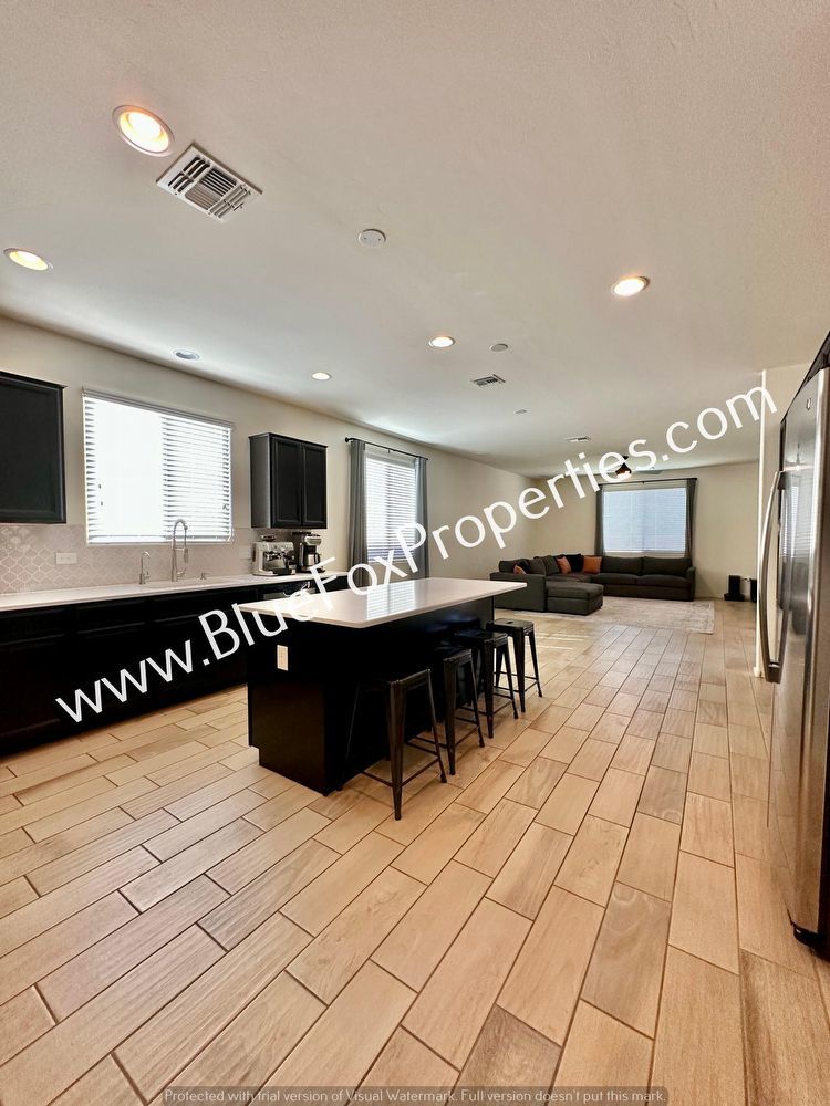 4496 S Saginaw Hill Drive property image